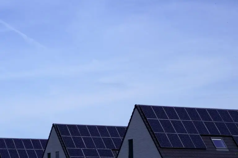 Solar panels installed on residential roofs - solar earthing