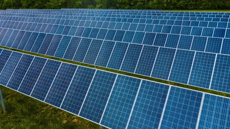 Rows of solar panels at a solar power station - solar tubewell pakistan